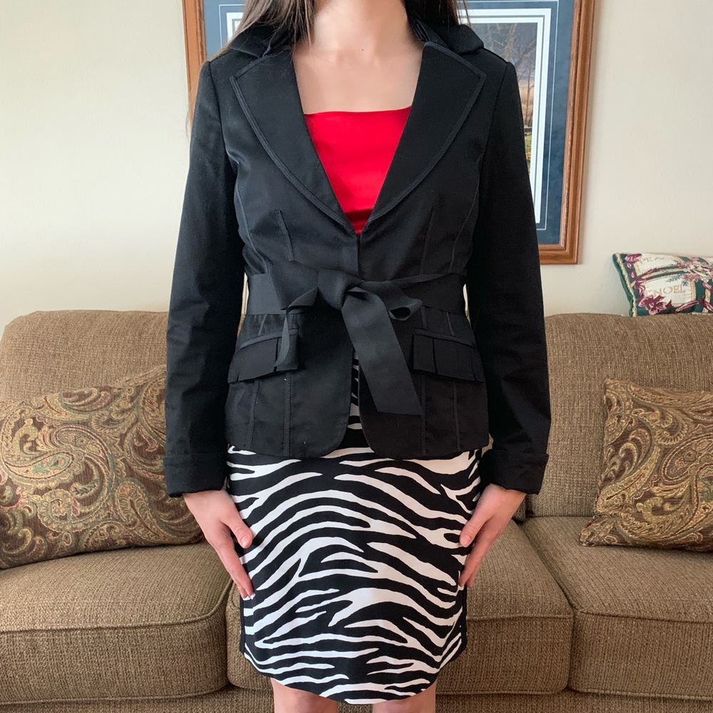 White House / Black Market Blazer